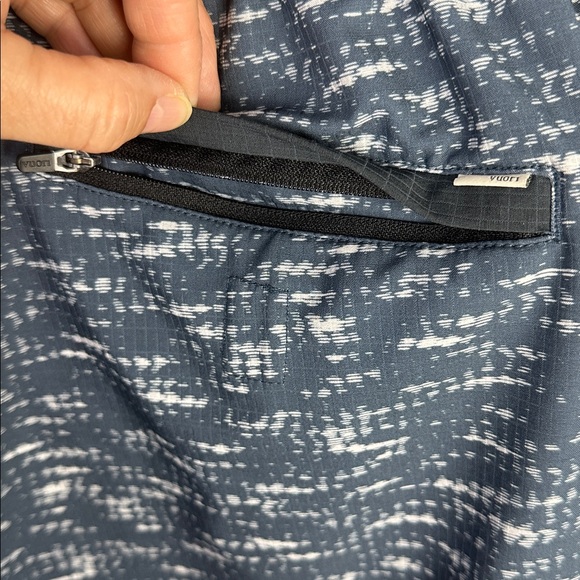 Vuori Stockton Athletic Shorts 6.5” Compression Liner Large Pockets Training - Picture 16 of 16